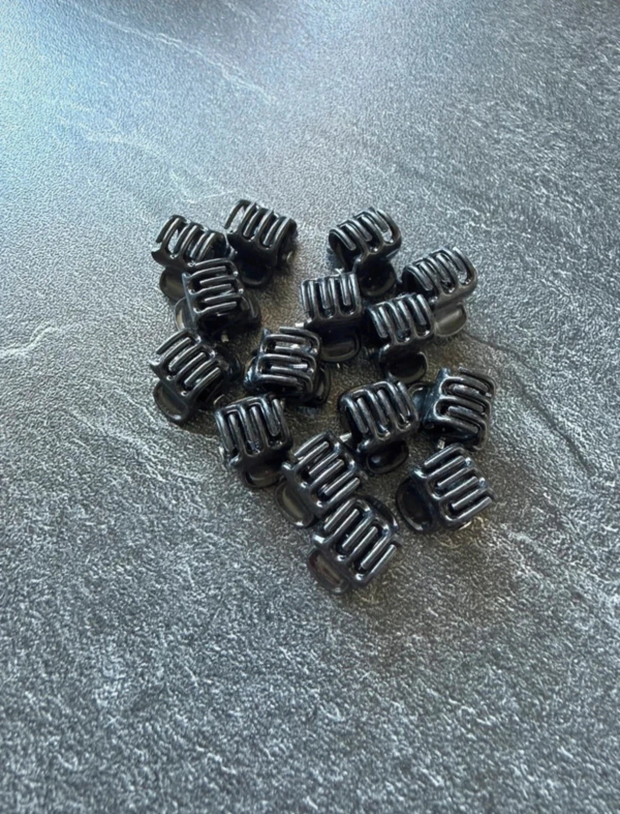 Lote de 15 pinzas/horquillas para el cabello de negro de pequeño formato – photo 3